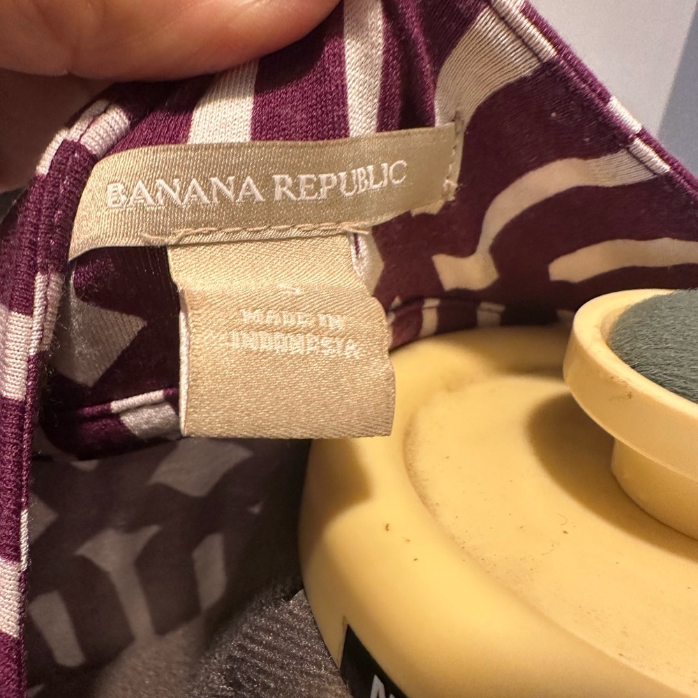 Geometric Patterned Wrap Dress - image 4